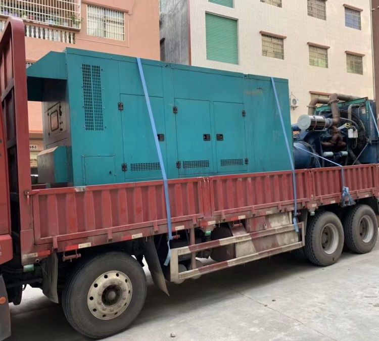 临渭如何在不同负载率下确保 400KW 柴油发电机组的正常运行？